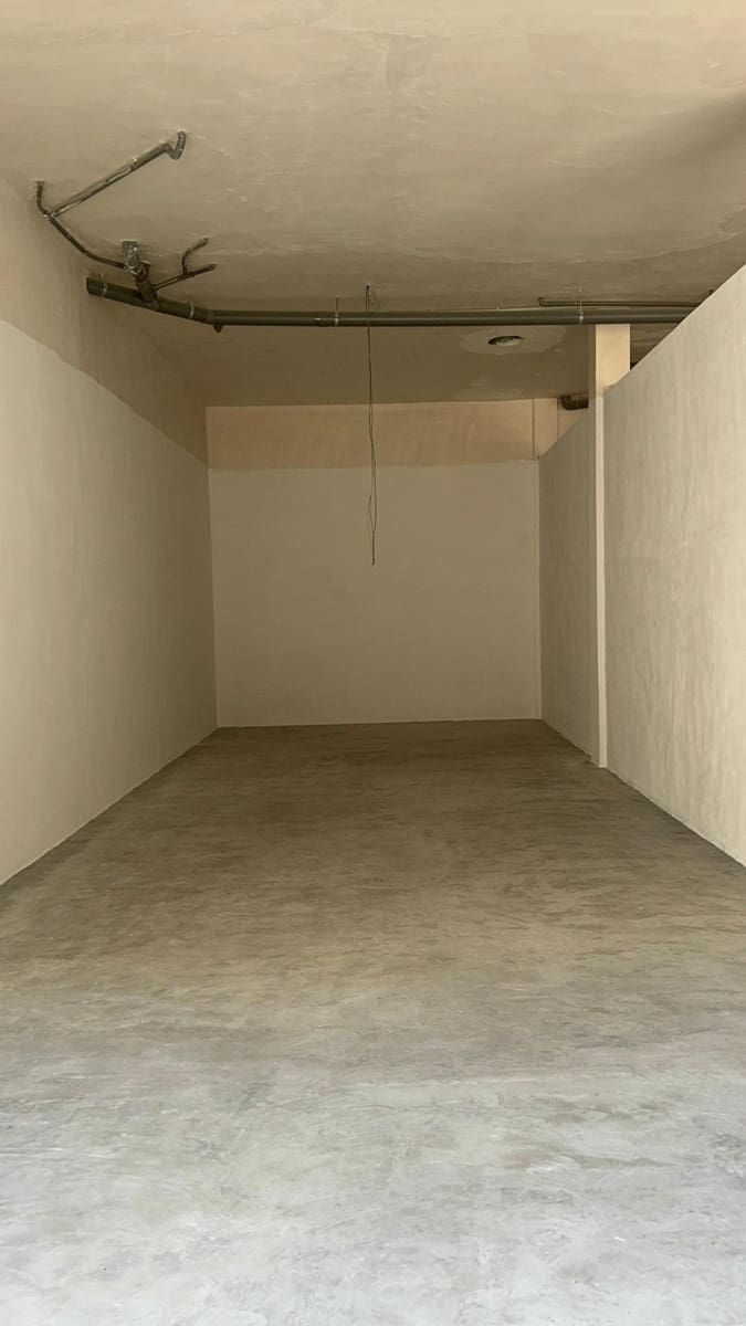 Commercial for rent in Silla - € 1,200 (Ref: 9435996)