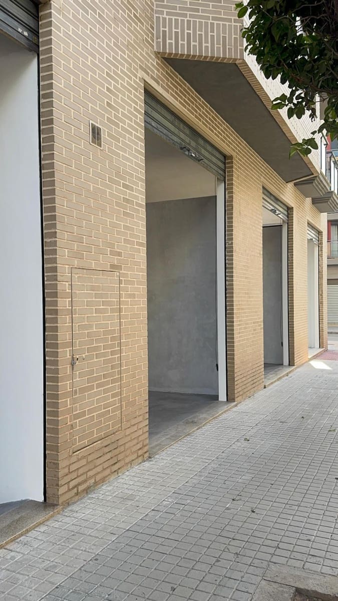 Commercial for rent in Silla - € 1,200 (Ref: 9435996)