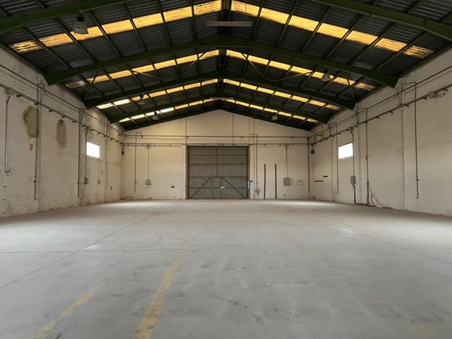 Bedrift til salgs i Sollana - € 1 200 000 (Ref: 9436003)