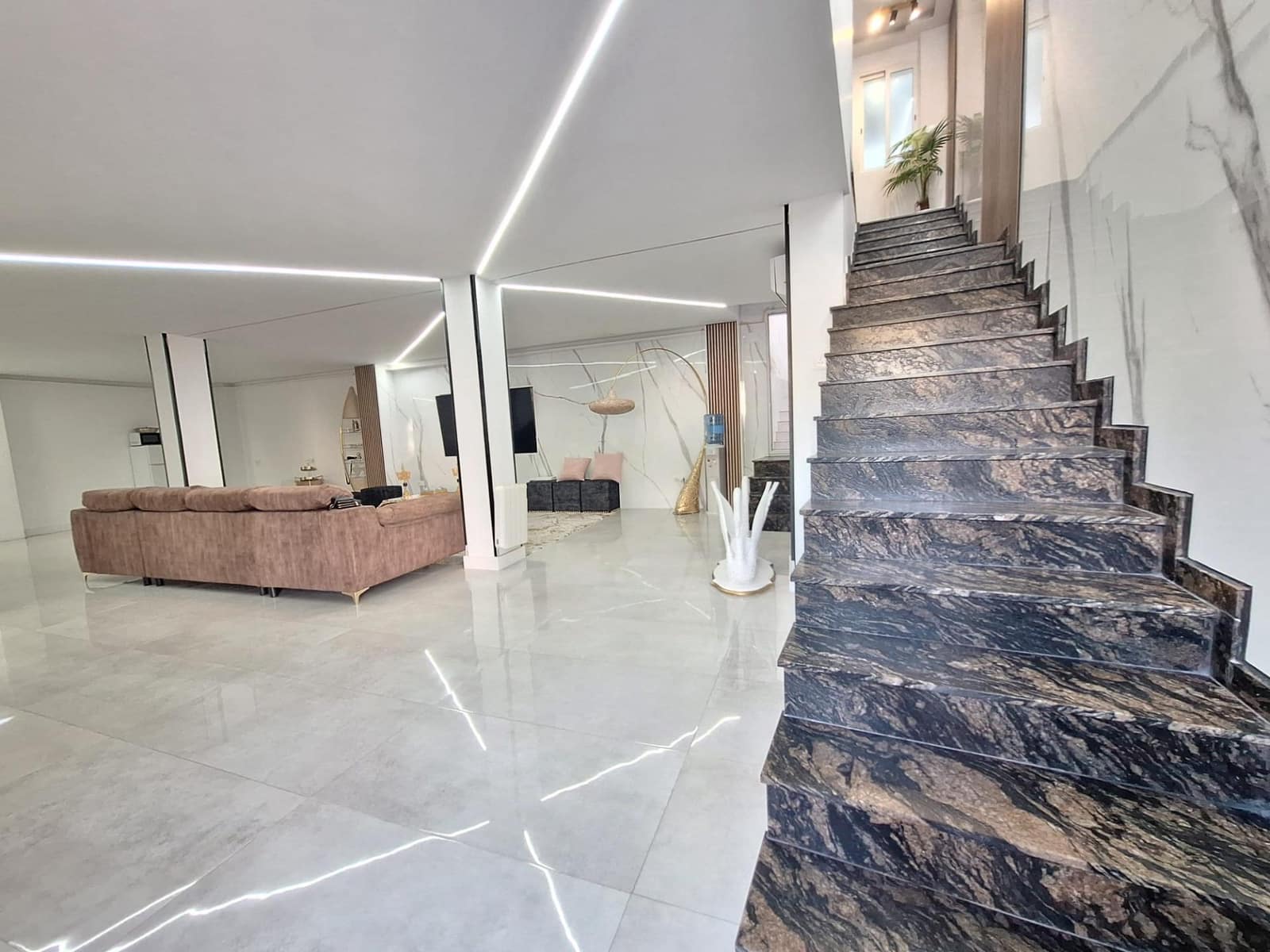 3 bedroom Townhouse for sale in Puig - € 499,990 (Ref: 9450449)