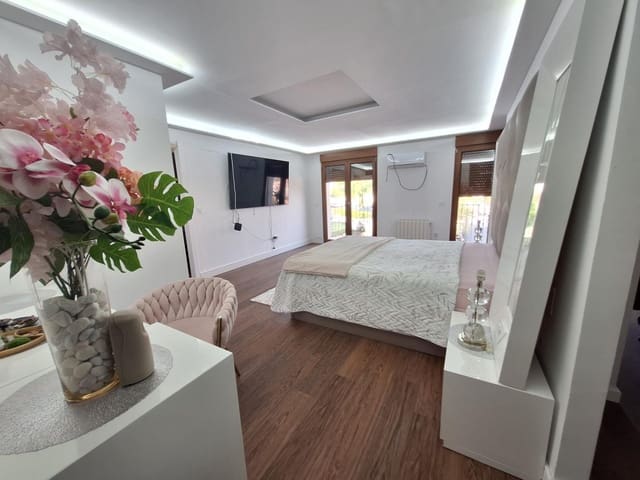 3 bedroom Townhouse for sale in Puig - € 499,990 (Ref: 9450449)