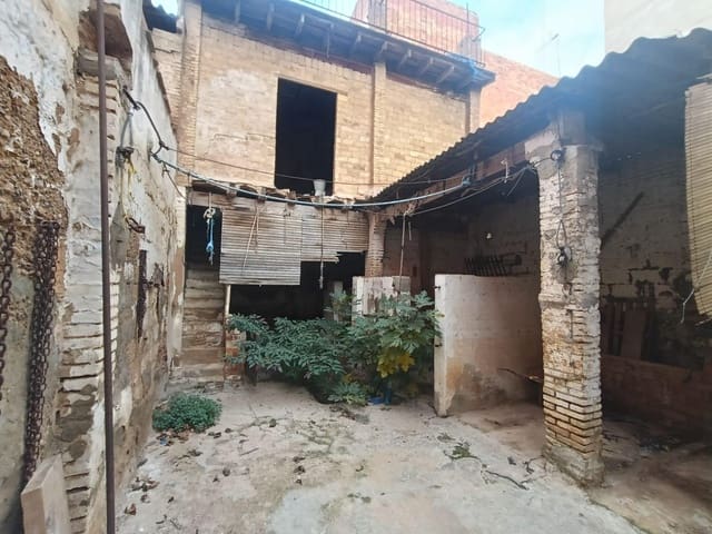 3 bedroom Townhouse for sale in Massanassa - € 270,000 (Ref: 9452297)