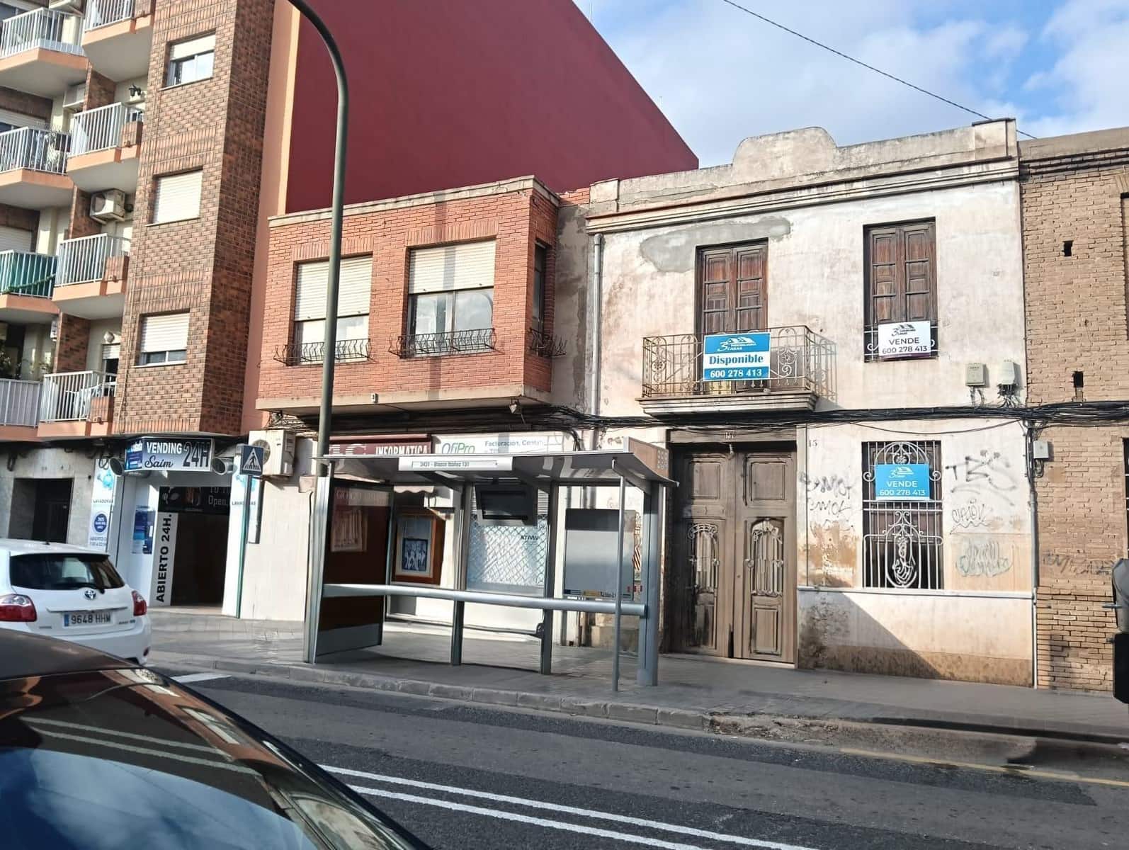 3 bedroom Townhouse for sale in Massanassa - € 270,000 (Ref: 9452297)