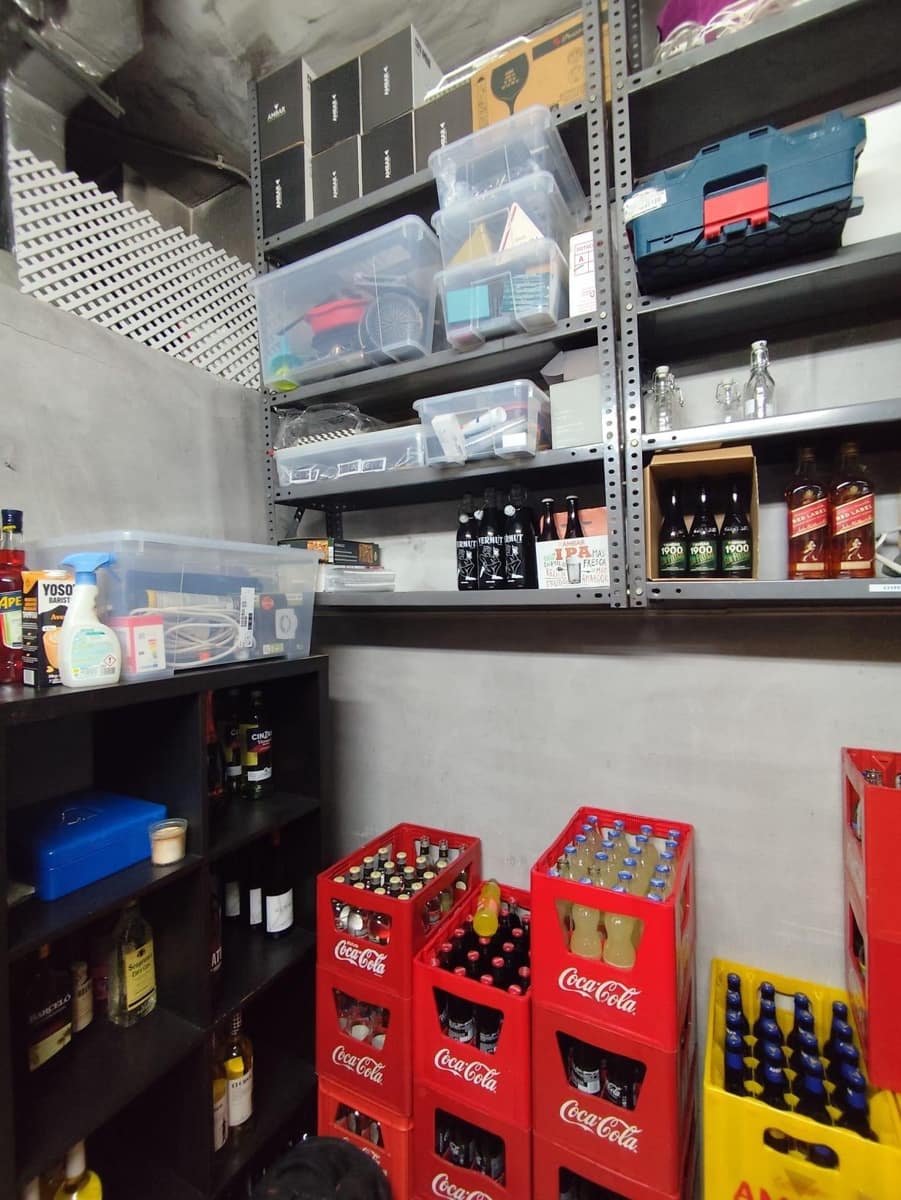 Erhverv til salg i Valencia by - € 132.900 (Ref: 9481290)