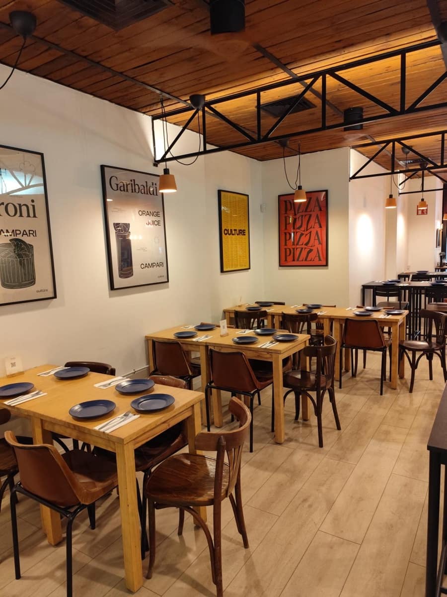 Erhverv til salg i Valencia by - € 132.900 (Ref: 9481290)