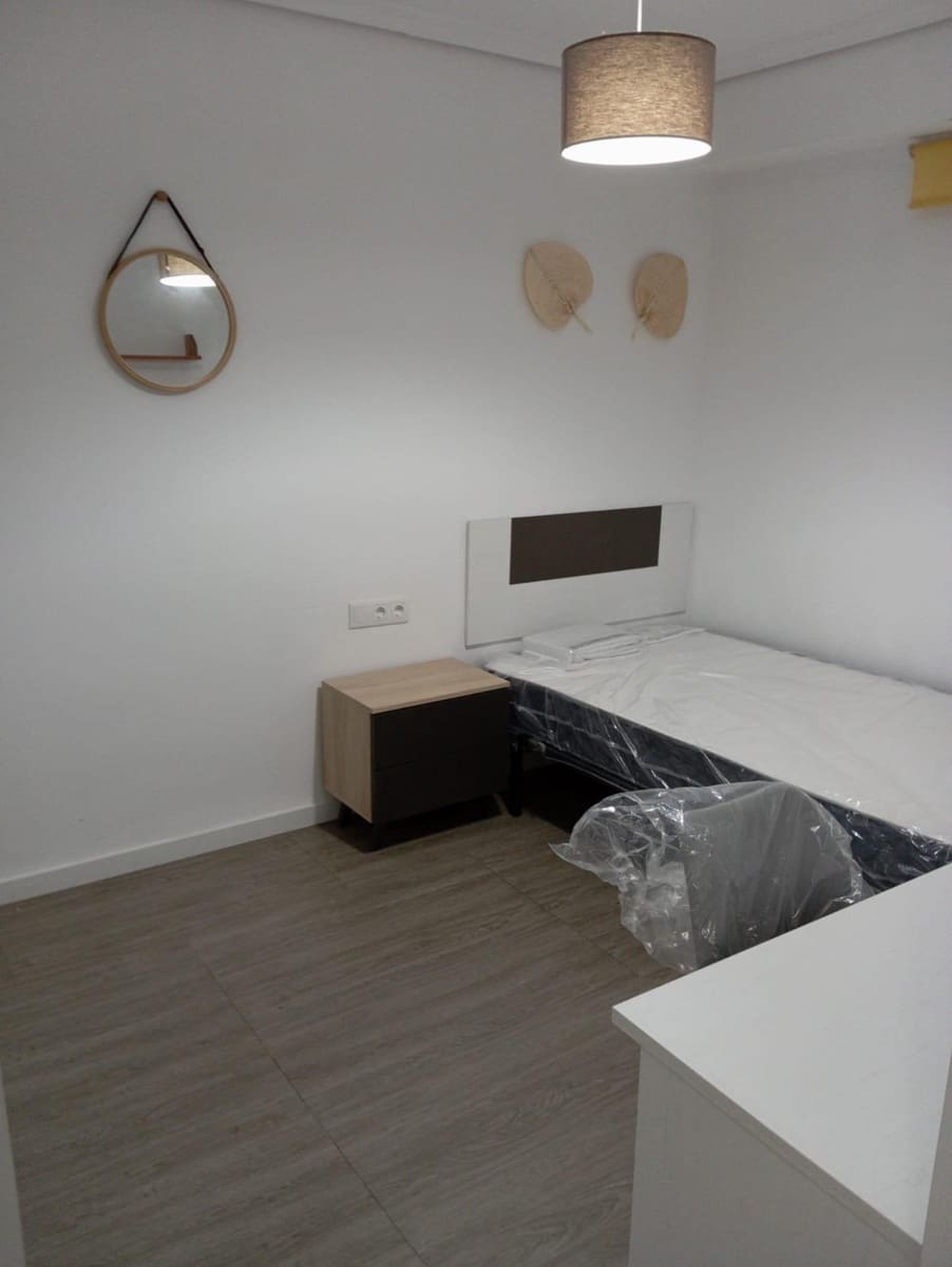 1 bedroom Apartment for rent in Albal - € 500 (Ref: 9488409)