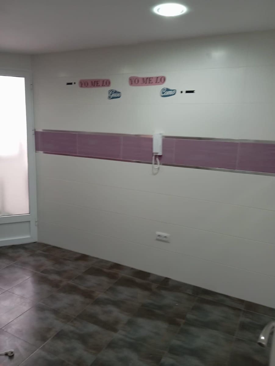 1 bedroom Apartment for rent in Albal - € 380 (Ref: 9488410)