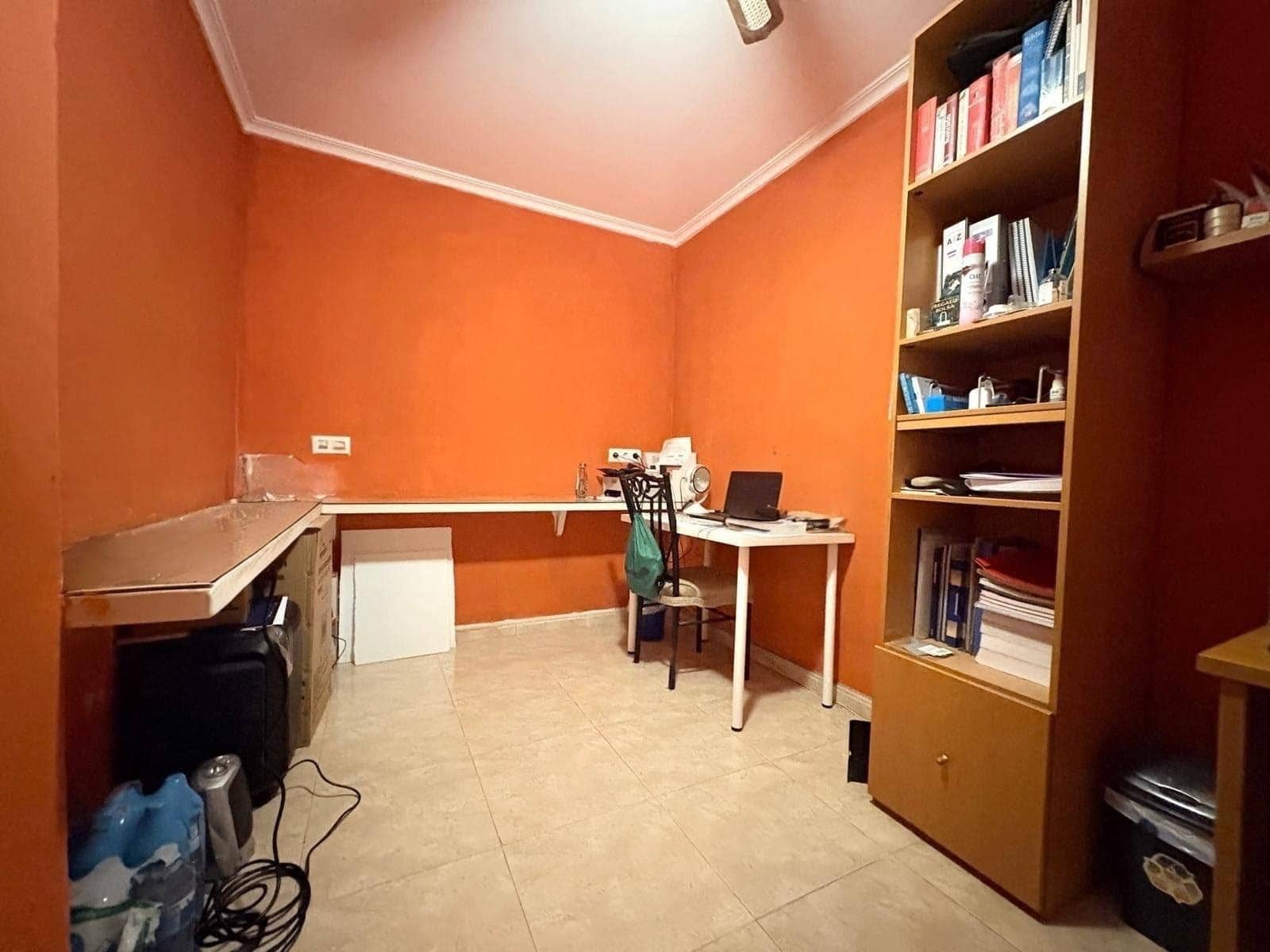 4 bedroom Townhouse for sale in Alfafar - € 320,000 (Ref: 9488731)