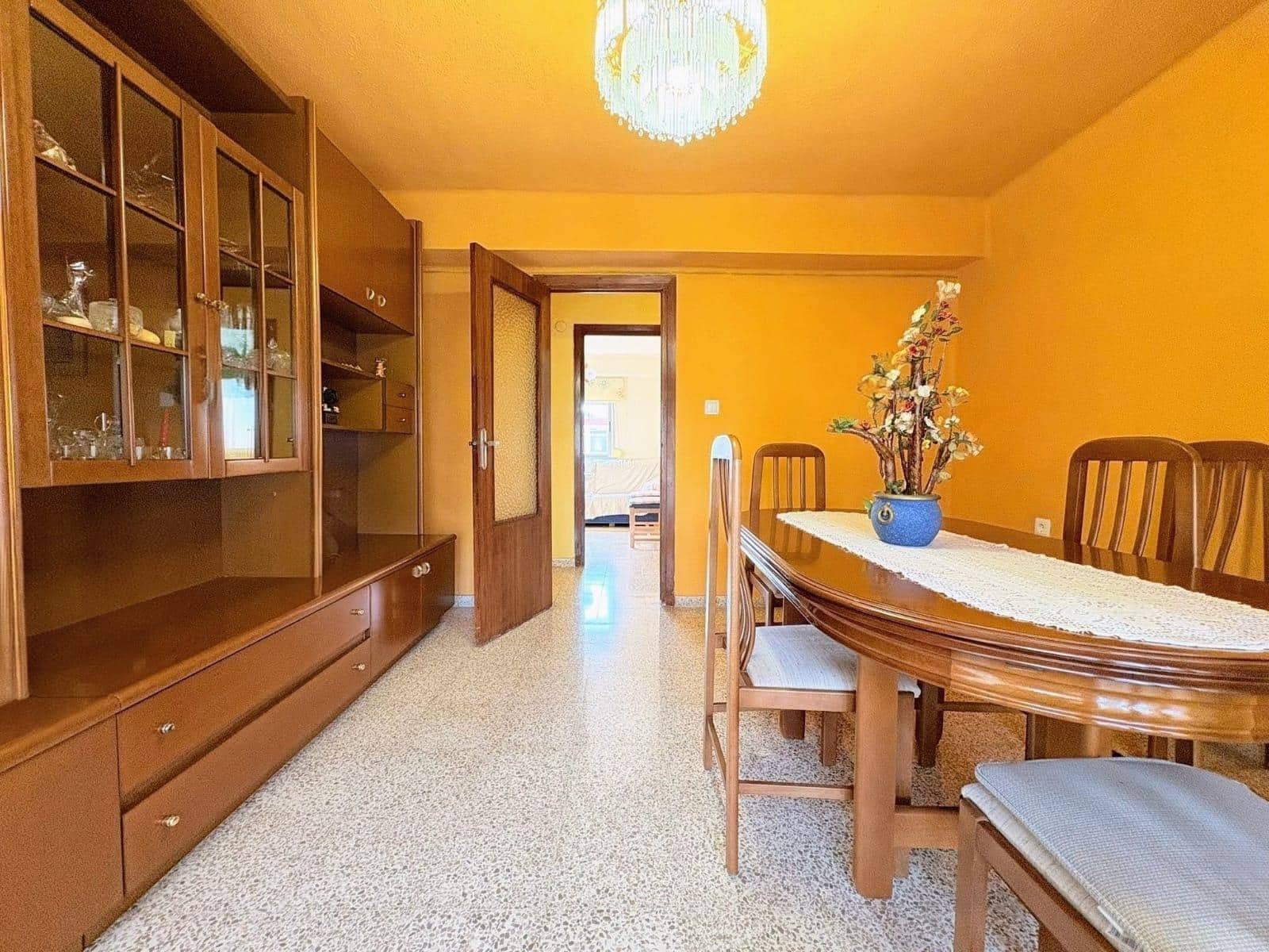 Piso de 4 habitaciones en Alfafar en venta - 145.000 € (Ref: 9504488)