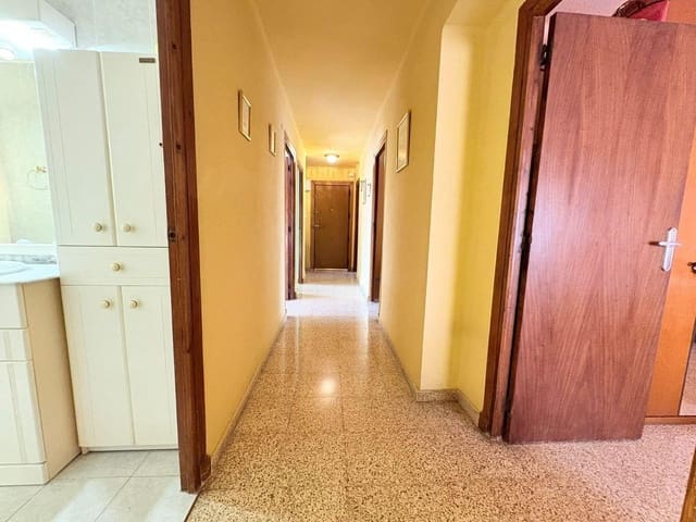 Piso de 4 habitaciones en Alfafar en venta - 145.000 € (Ref: 9504488)
