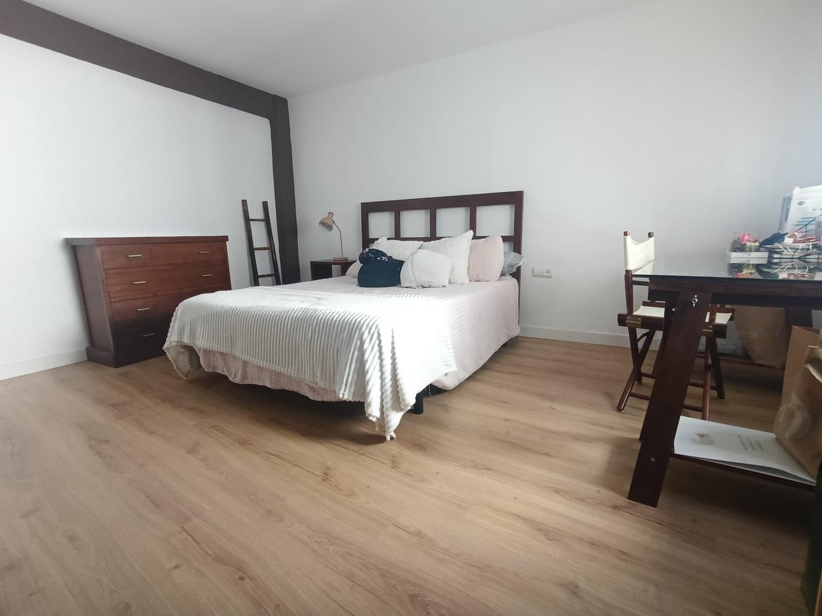 4 bedroom Flat for rent in Catarroja - € 900 (Ref: 9533911)