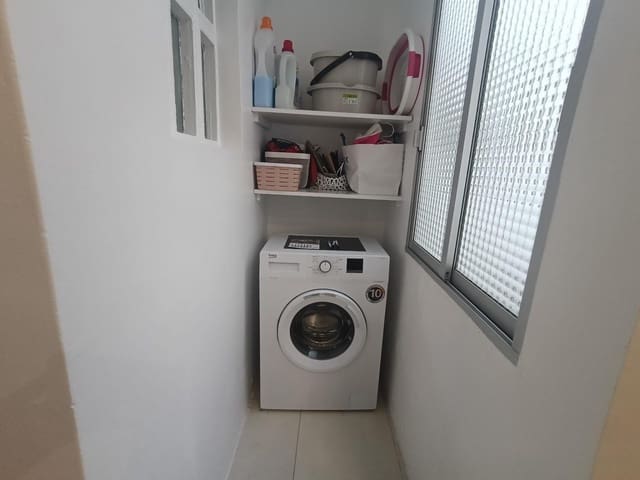 4 soveværelse Lejlighed til leje i Catarroja - € 900 (Ref: 9533911)