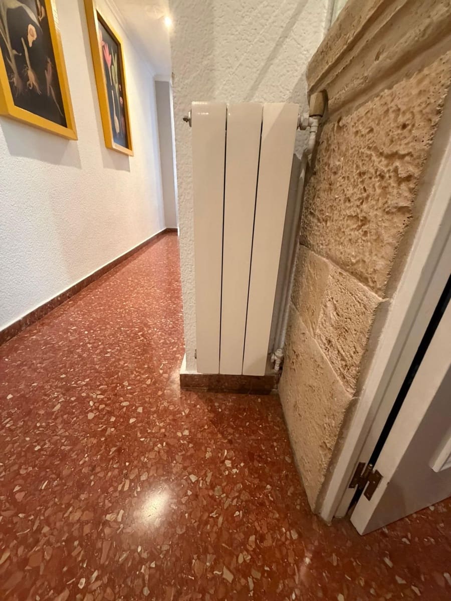 Appartement de 3 chambres à louer à Sedavi - 1 100 € (Ref: 9536086)