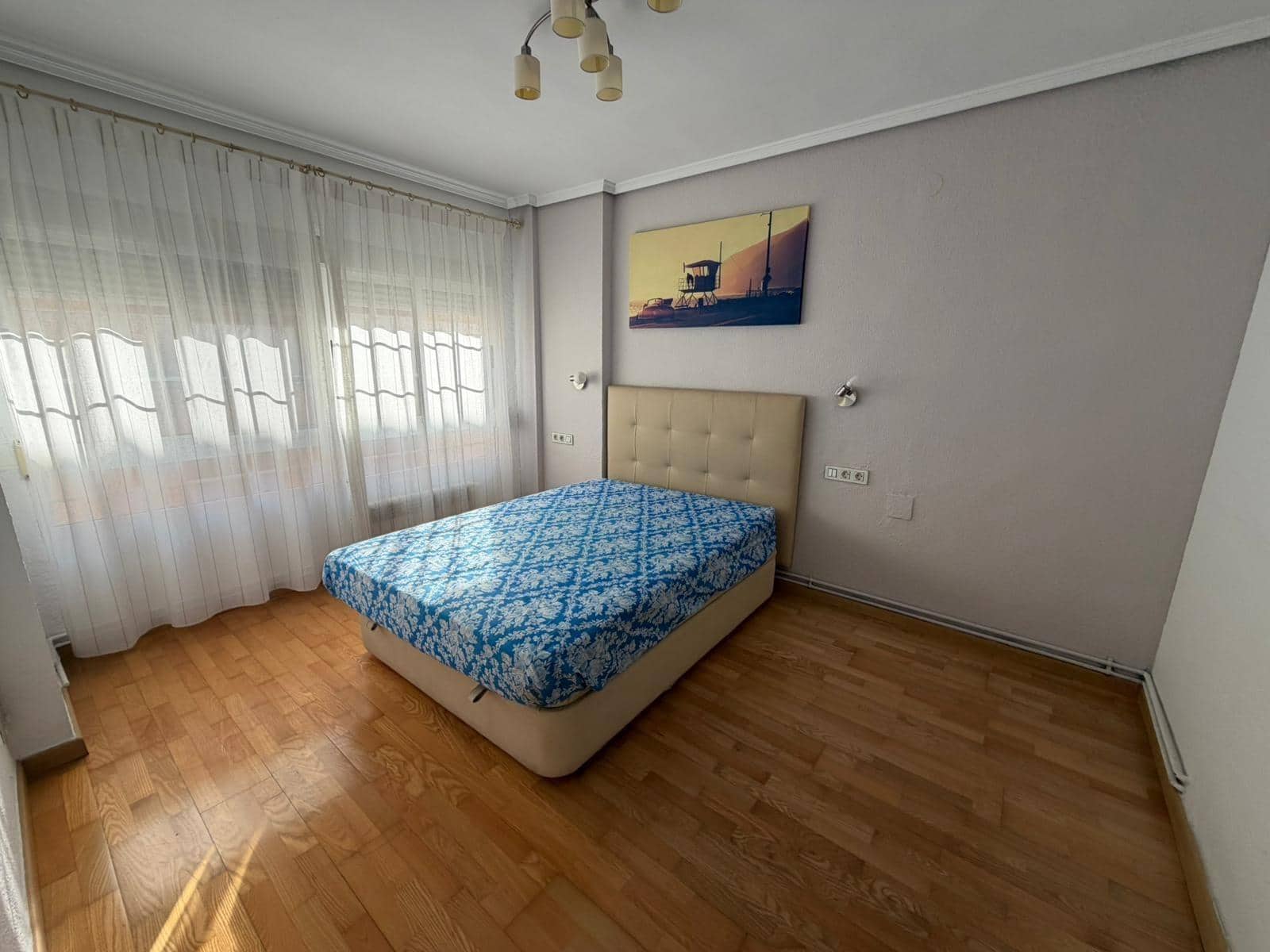 Appartement de 3 chambres à louer à Sedavi - 1 100 € (Ref: 9536086)