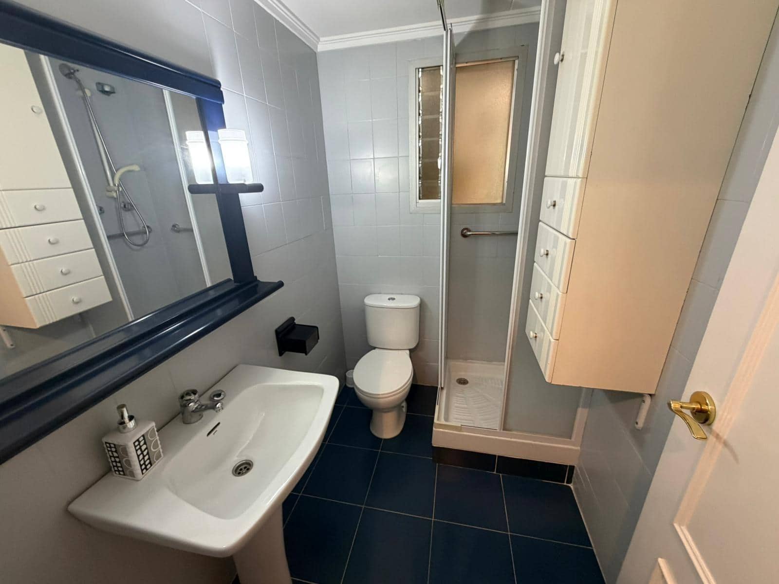 Appartement de 3 chambres à louer à Sedavi - 1 100 € (Ref: 9536086)