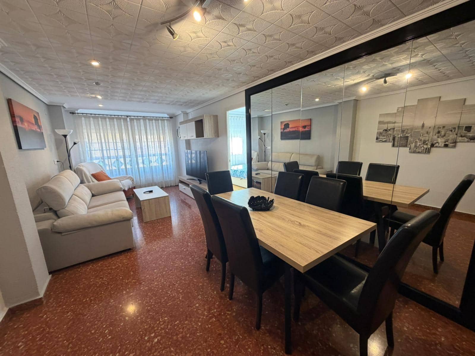 Appartement de 3 chambres à louer à Sedavi - 1 100 € (Ref: 9536086)