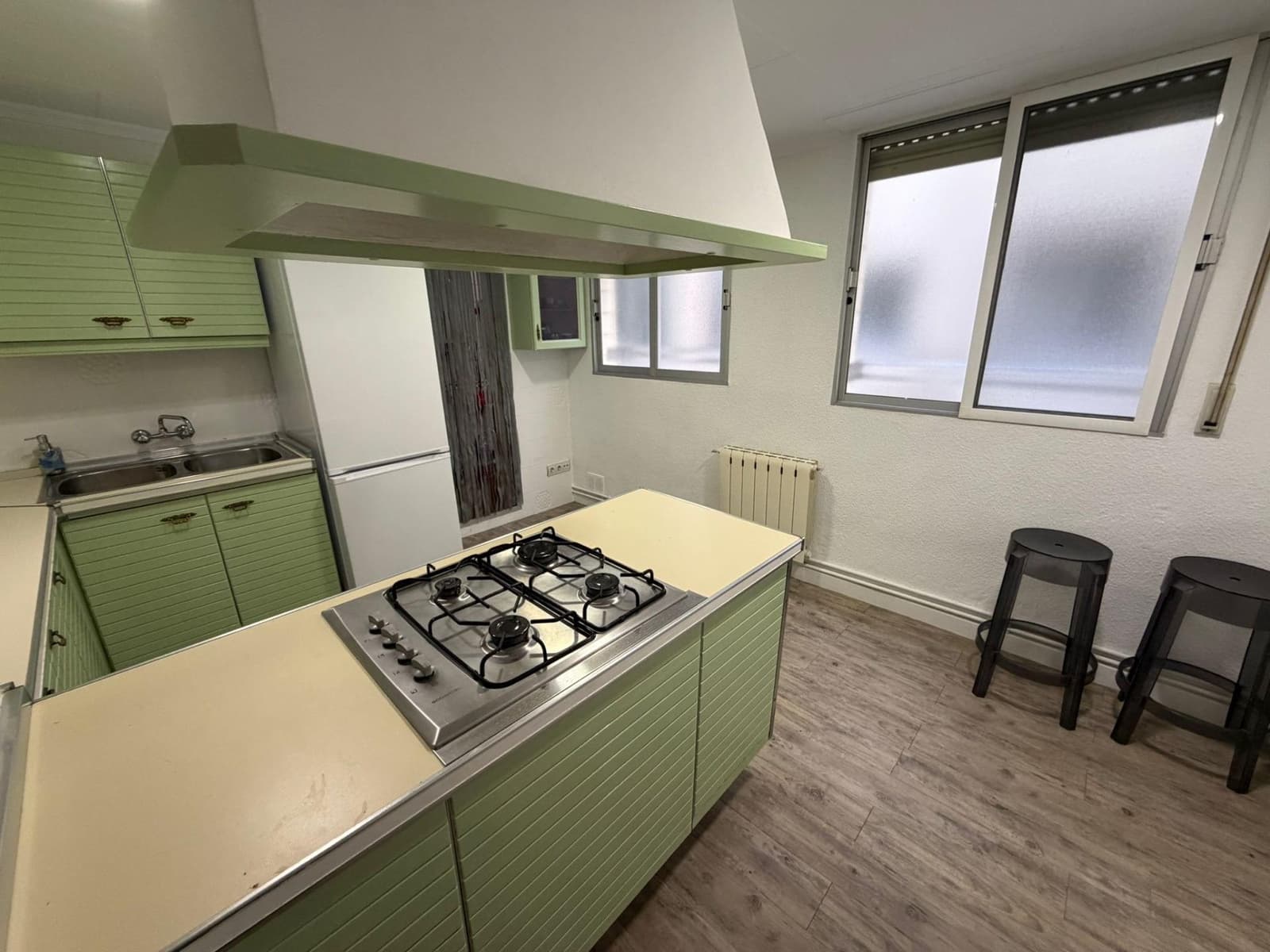 Appartement de 3 chambres à louer à Sedavi - 1 100 € (Ref: 9536086)