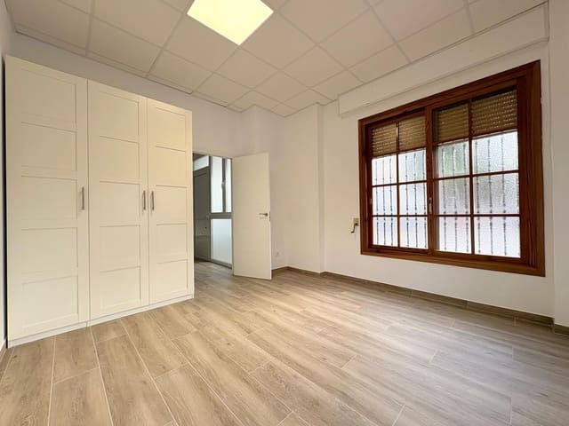 Apartamento de 2 habitaciones en Paterna en alquiler - 950 € (Ref: 9541624)