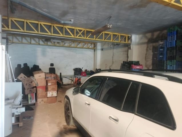 Commercial for rent in Massanassa - € 700 (Ref: 9551899)