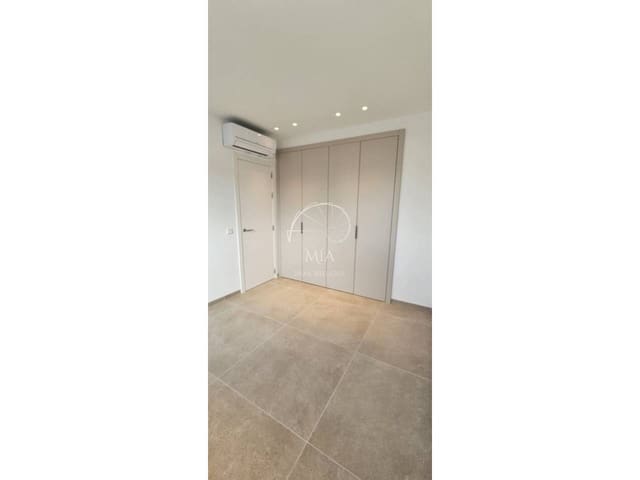 2 slaapkamer Flat te koop in Palma de Mallorca - € 395.000 (Ref: 10072780)