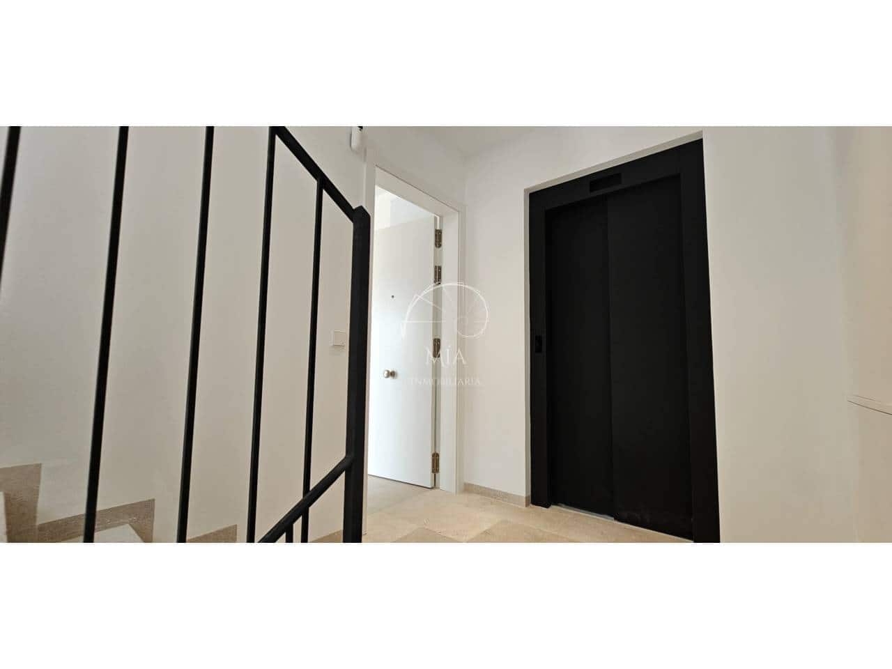 2 slaapkamer Flat te koop in Palma de Mallorca - € 395.000 (Ref: 10072780)