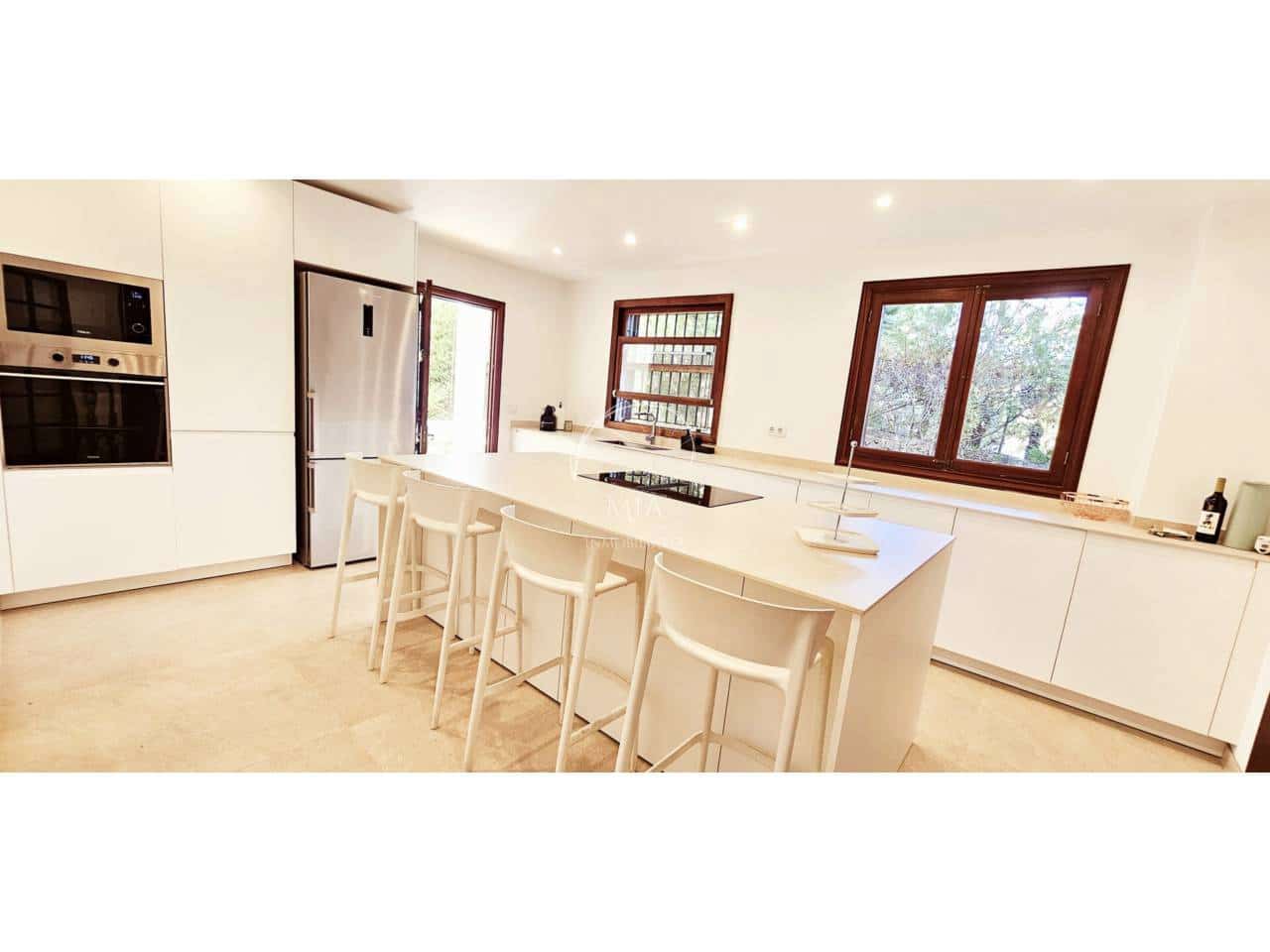 4 Zimmer Villa zu verkaufen in Llucmajor mit Pool Garage - 1.985.000 € (Ref: 10072784)