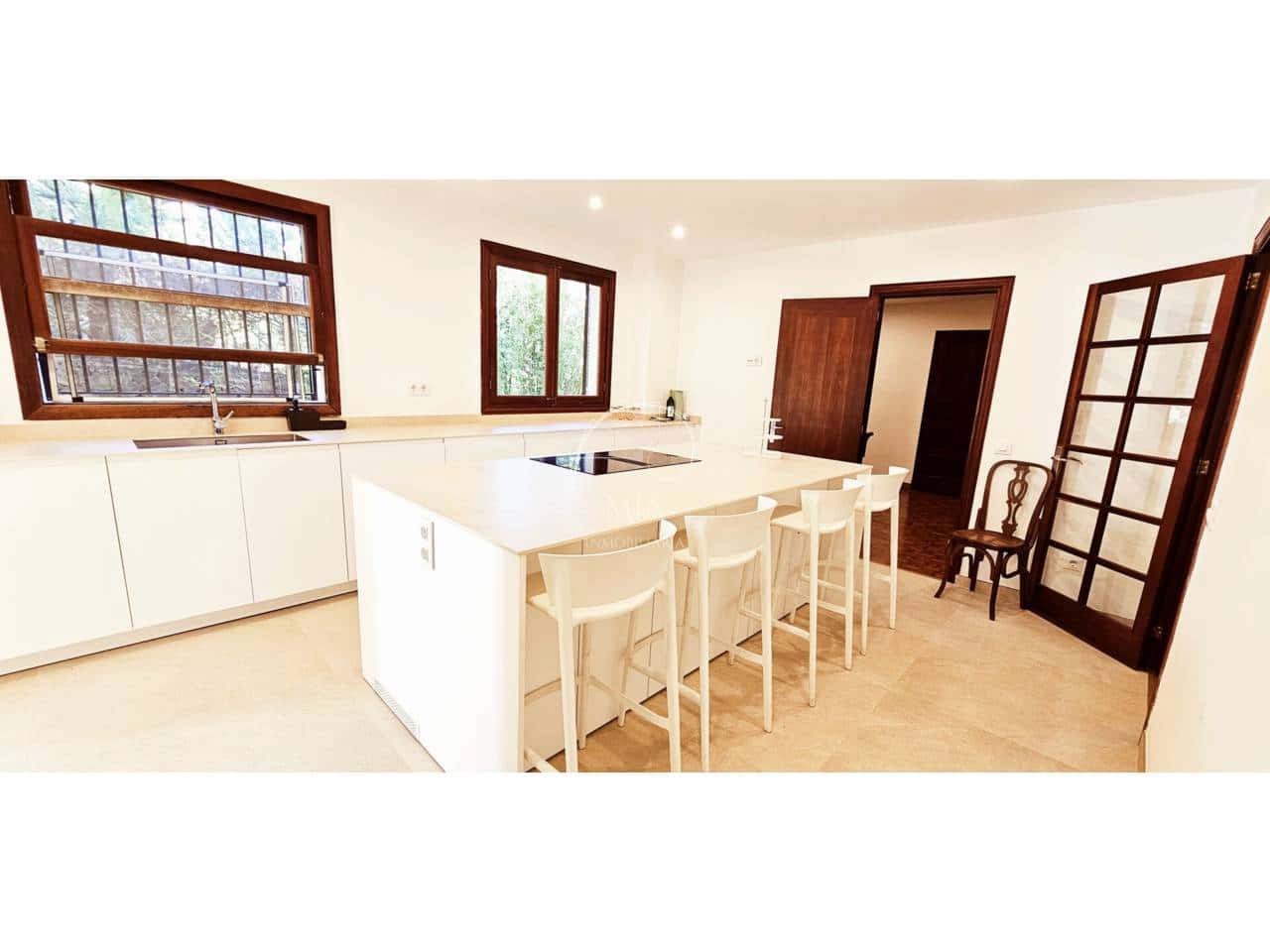 4 Zimmer Villa zu verkaufen in Llucmajor mit Pool Garage - 1.985.000 € (Ref: 10072784)