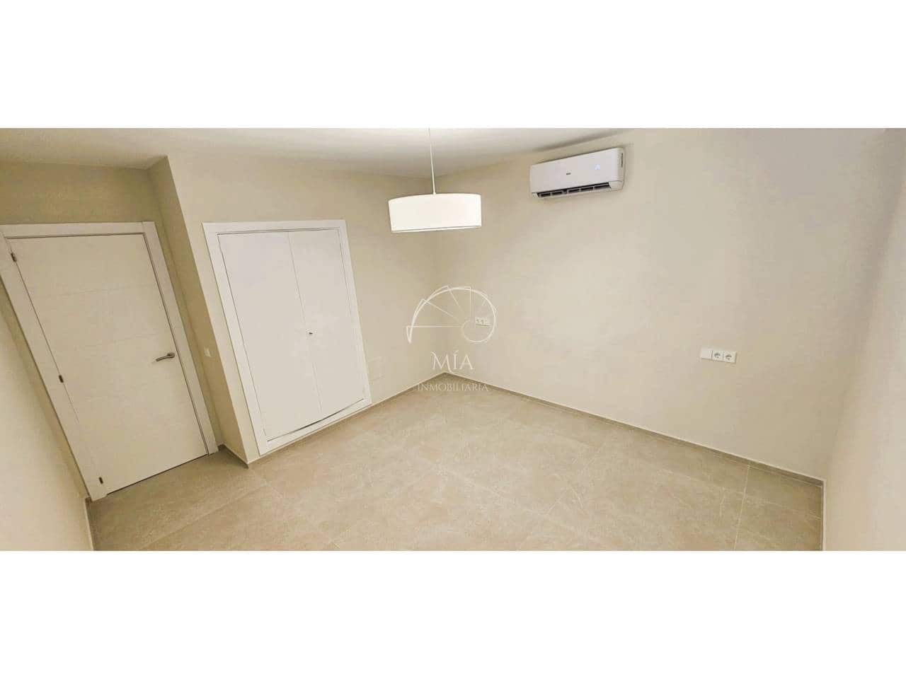 Piso de 3 habitaciones en Palma de Mallorca en alquiler - 1.600 € (Ref: 10077354)