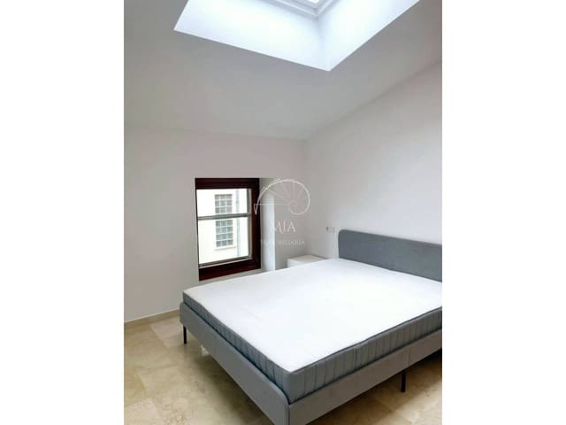 3 quarto Penthouse para arrendar em Palma de Mallorca com garagem - 2 800 € (Ref: 10080255)