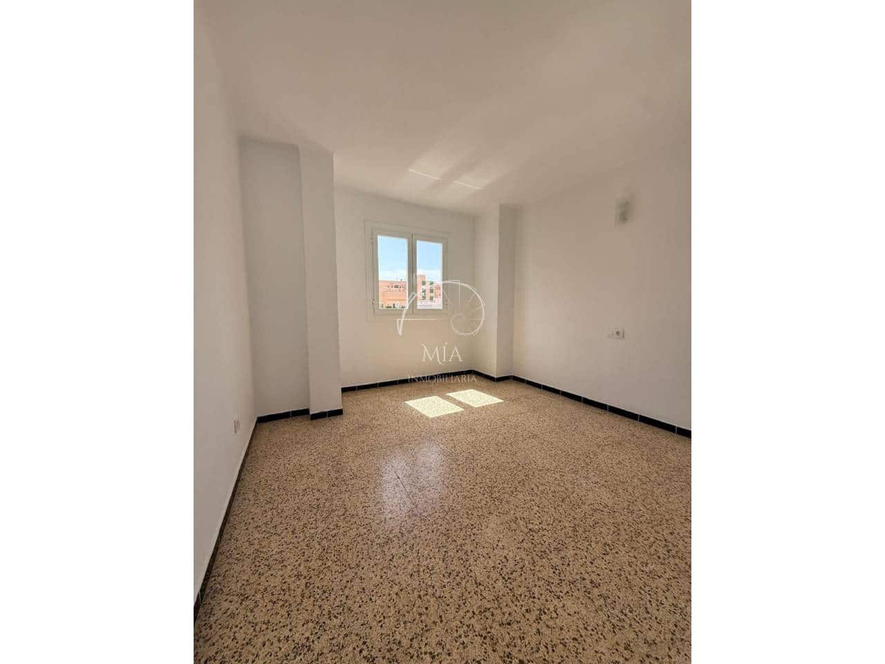 2 soverom Penthouse til leie i Palma de Mallorca - € 1 400 (Ref: 10085394)