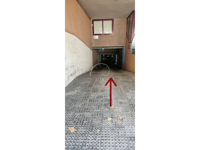Garage for rent in Palma de Mallorca - € 110 (Ref: 10099551)