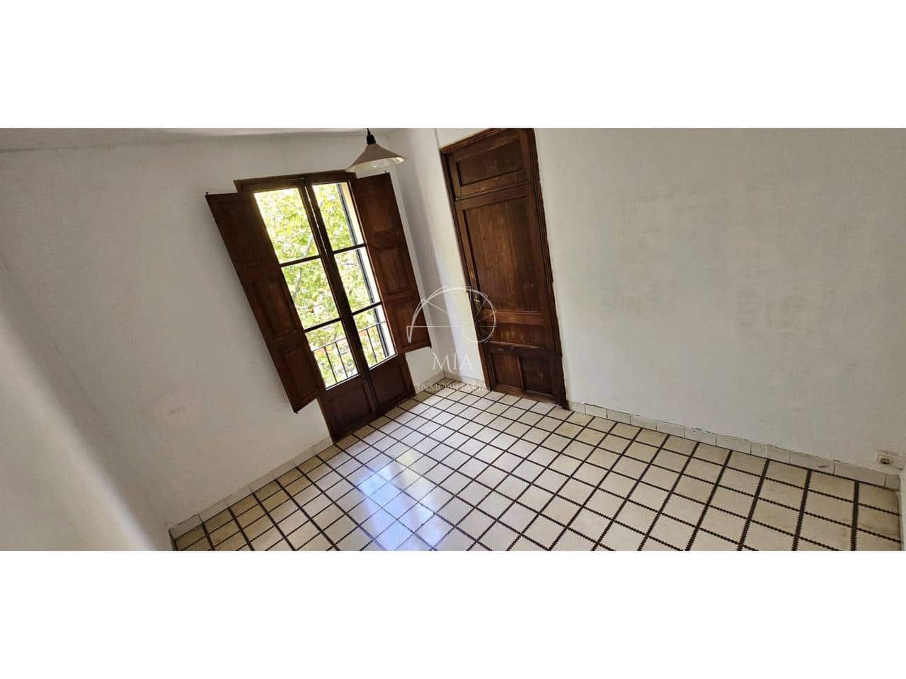 Appartement de 3 chambres à louer à Palma de Mallorca - 1 600 € (Ref: 10121184)
