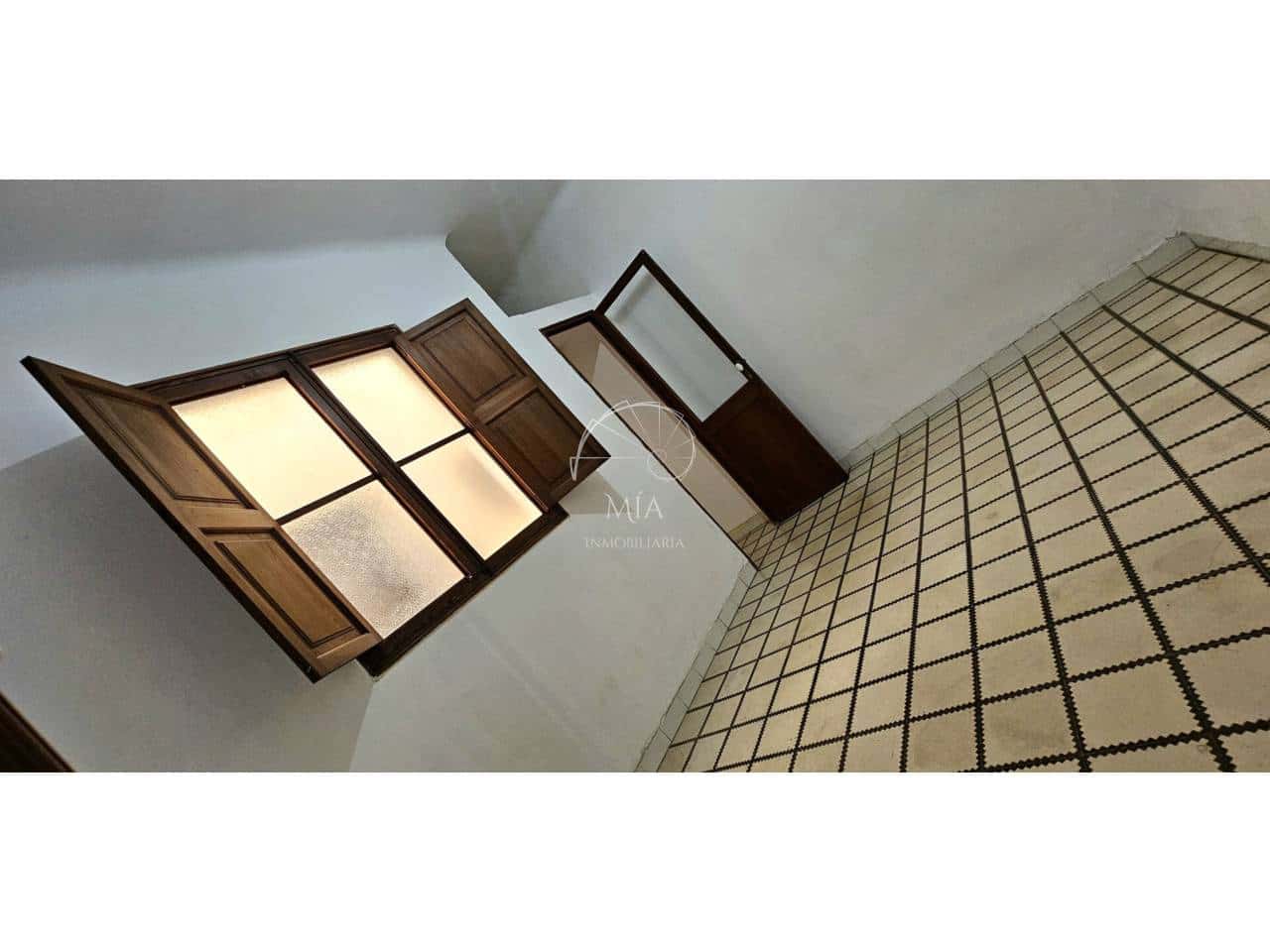 Appartement de 3 chambres à louer à Palma de Mallorca - 1 600 € (Ref: 10121184)