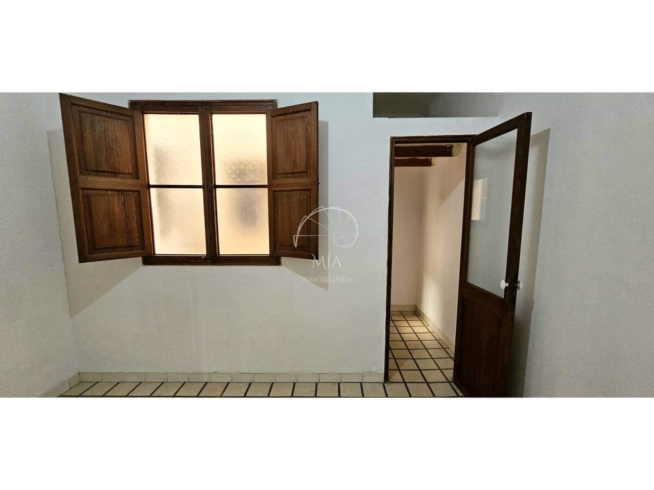 Appartement de 3 chambres à louer à Palma de Mallorca - 1 600 € (Ref: 10121184)