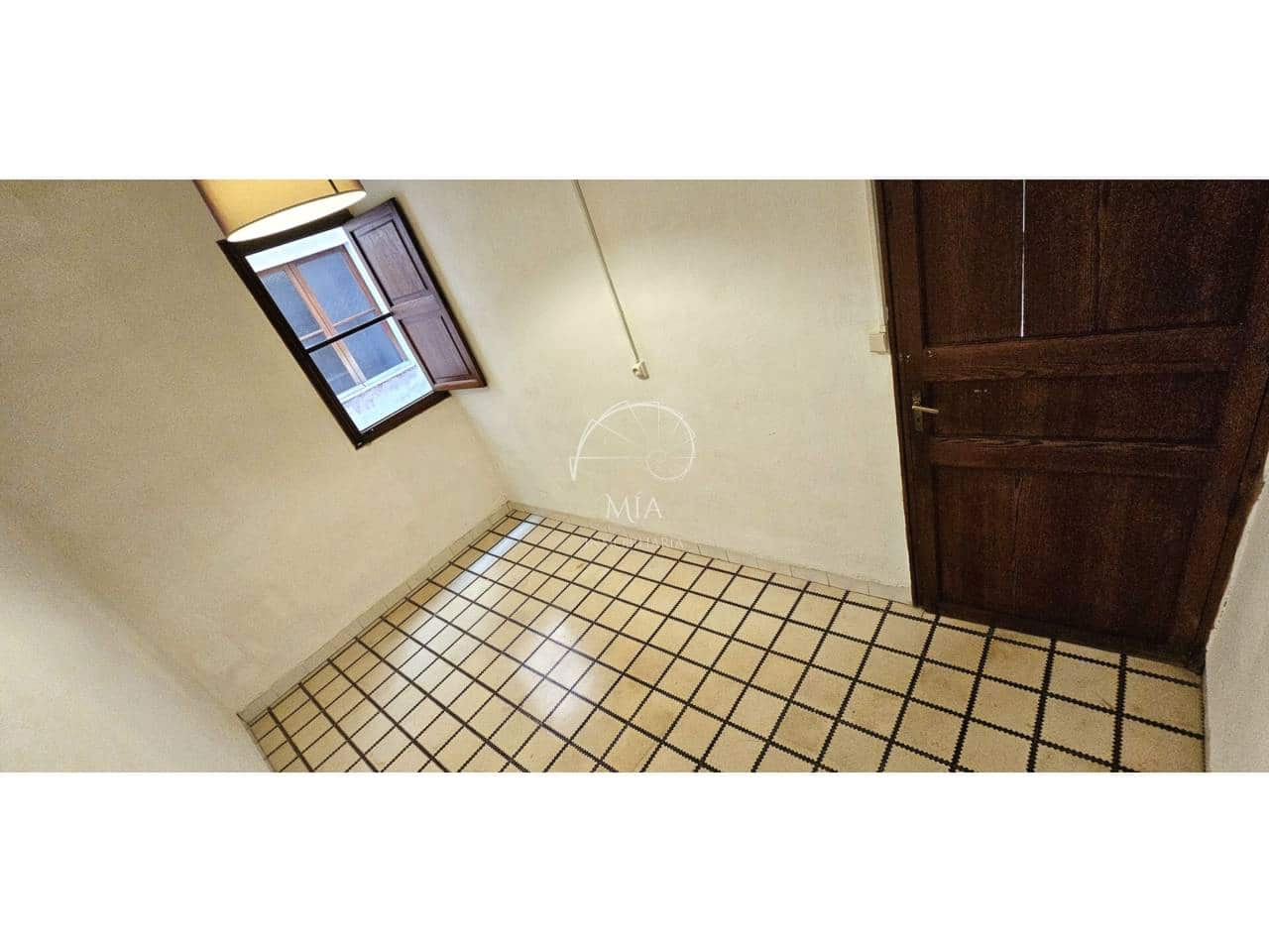 Appartement de 3 chambres à louer à Palma de Mallorca - 1 600 € (Ref: 10121184)