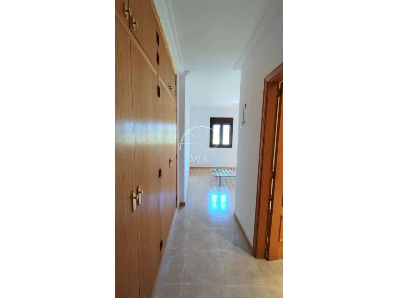 3 soveværelse Lejlighed til leje i Consell - € 1.400 (Ref: 10141576)