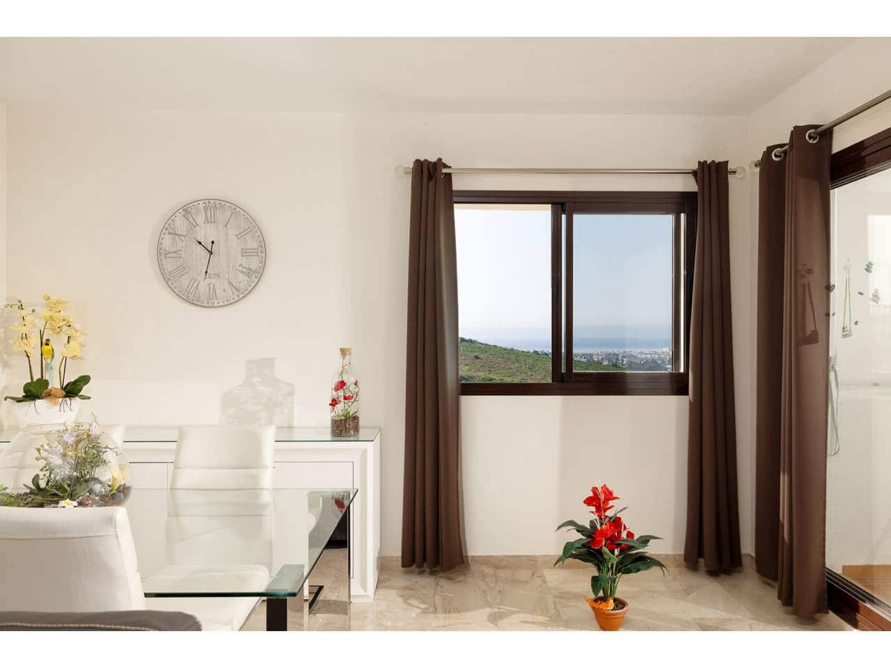 2 bedroom Penthouse for sale in Casares with pool garage - € 474,000 (Ref: 10000118)