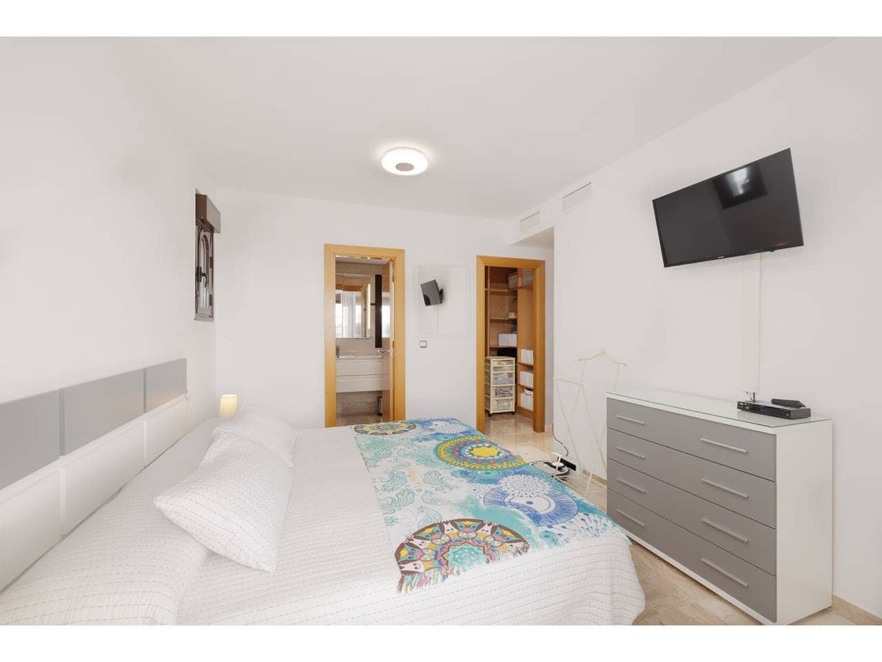 2 bedroom Penthouse for sale in Casares with pool garage - € 474,000 (Ref: 10000118)