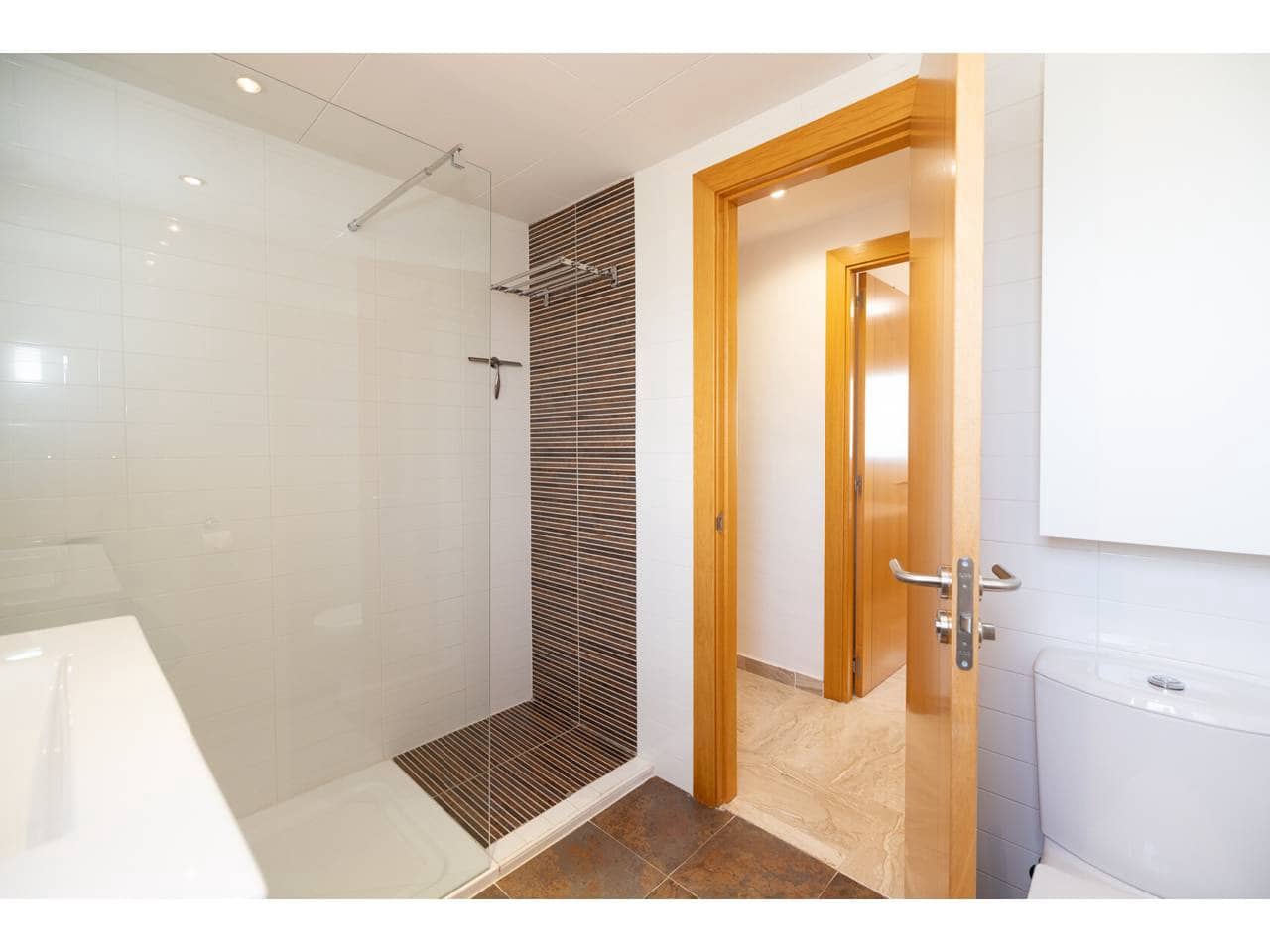 2 bedroom Penthouse for sale in Casares with pool garage - € 474,000 (Ref: 10000118)