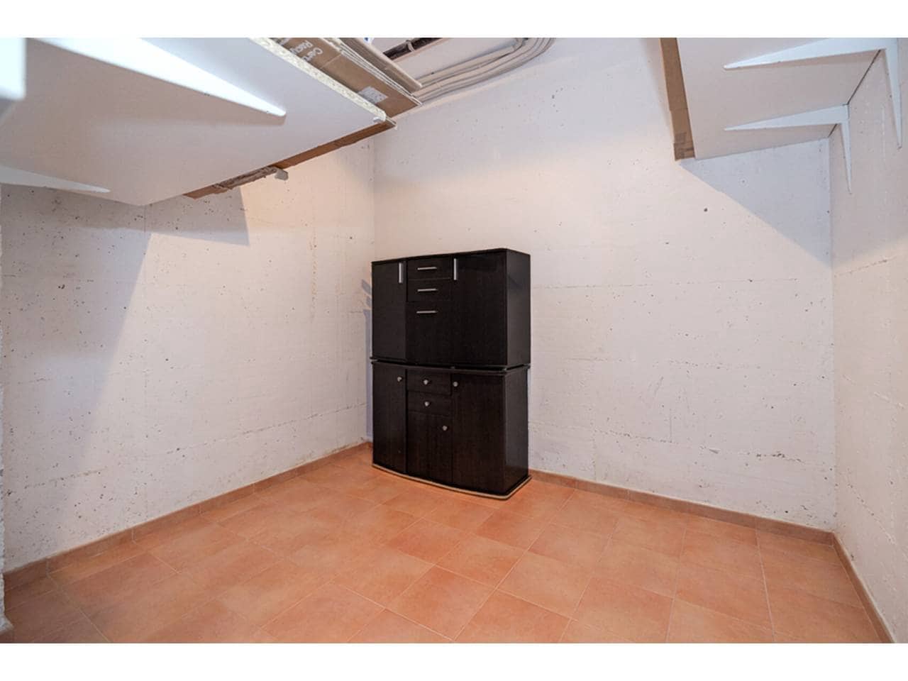 2 bedroom Penthouse for sale in Casares with pool garage - € 474,000 (Ref: 10000118)