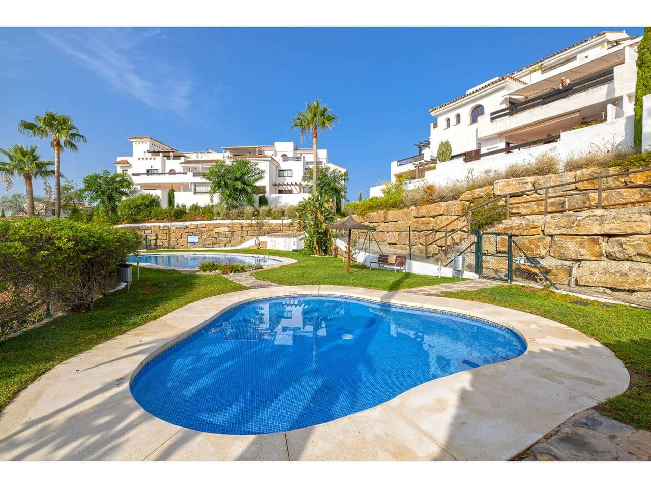 2 bedroom Penthouse for sale in Casares with pool garage - € 474,000 (Ref: 10000118)
