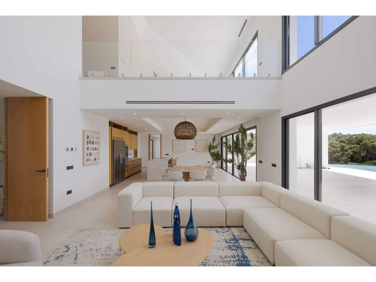 6 soverom Villa til salgs i Sotogrande med svømmebasseng garasje - € 6 900 000 (Ref: 10010095)