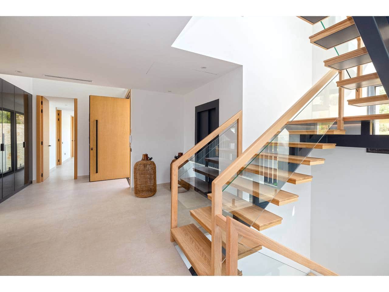 6 soverom Villa til salgs i Sotogrande med svømmebasseng garasje - € 6 900 000 (Ref: 10010095)