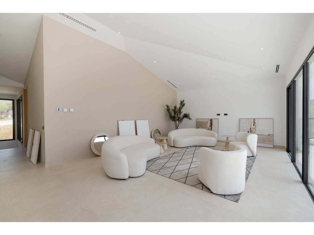 6 soverom Villa til salgs i Sotogrande med svømmebasseng garasje - € 6 900 000 (Ref: 10010095)