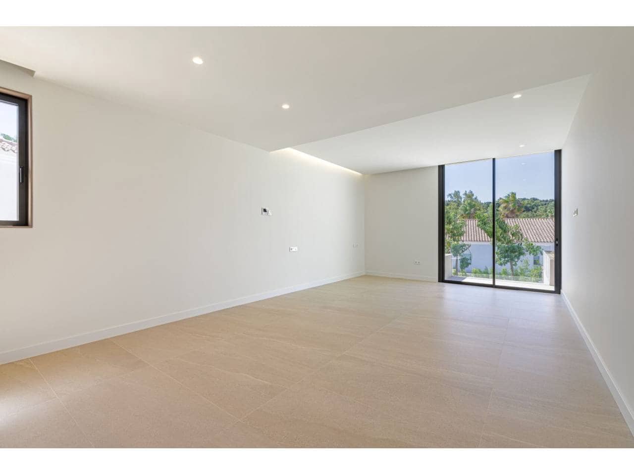 4 camera da letto Villa in vendita in Sotogrande con piscina garage - 2.350.000 € (Rif: 10016952)