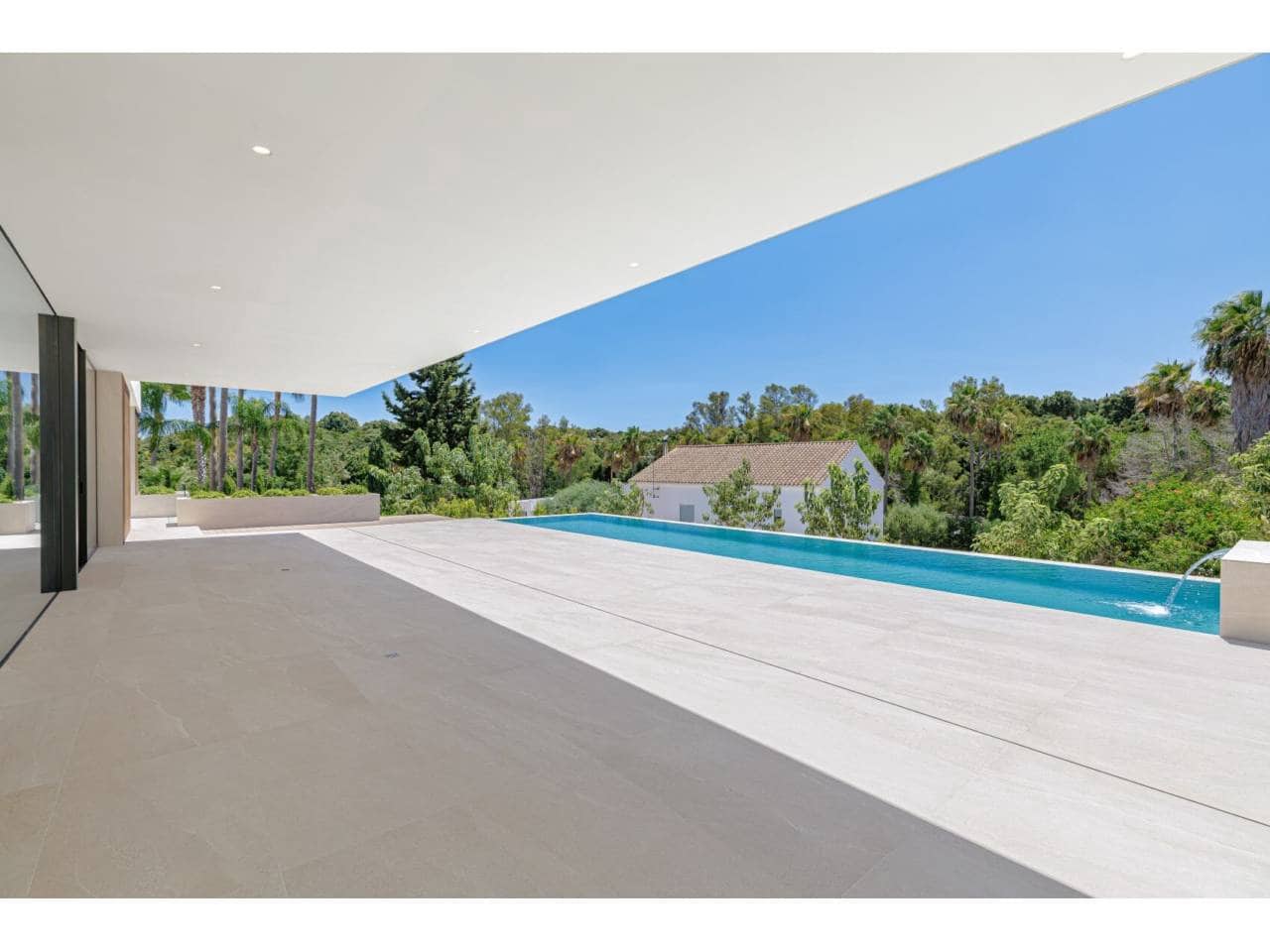 4 camera da letto Villa in vendita in Sotogrande con piscina garage - 2.350.000 € (Rif: 10016952)