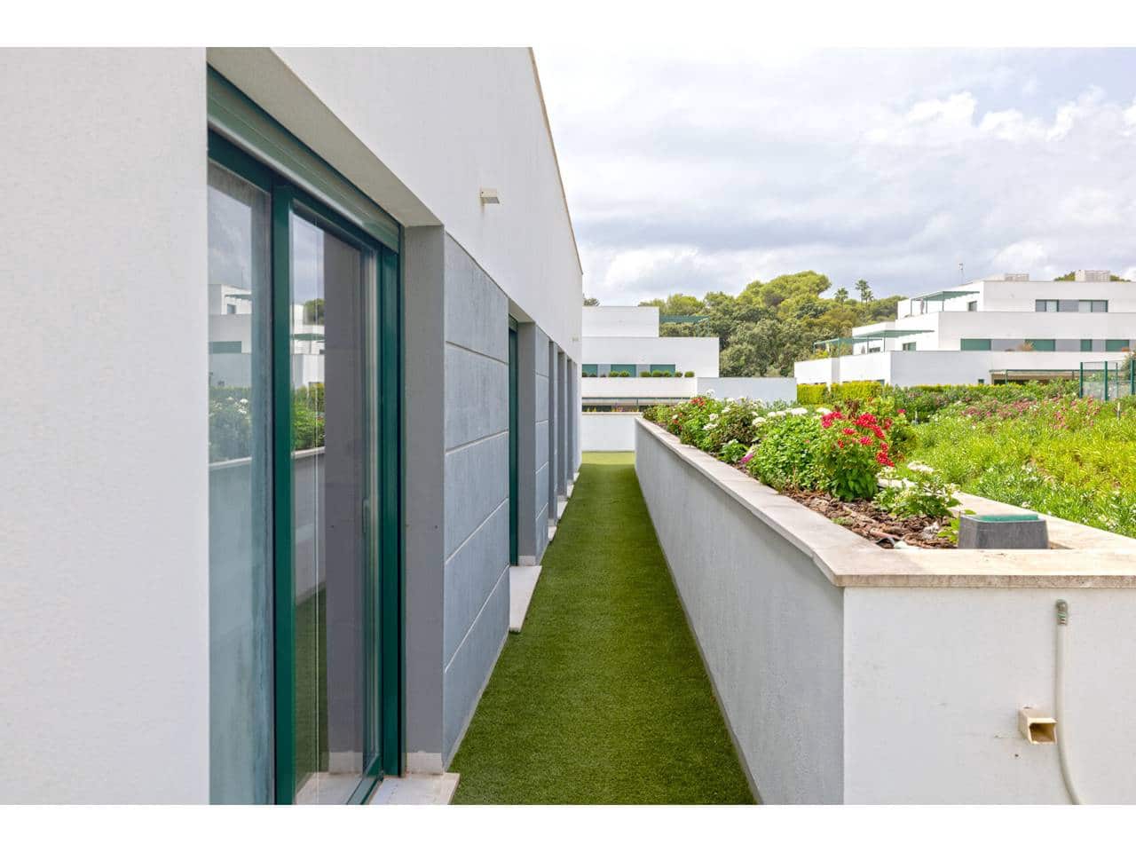 4 bedroom Apartment for sale in Sotogrande with pool garage - € 985,000 (Ref: 10016953)