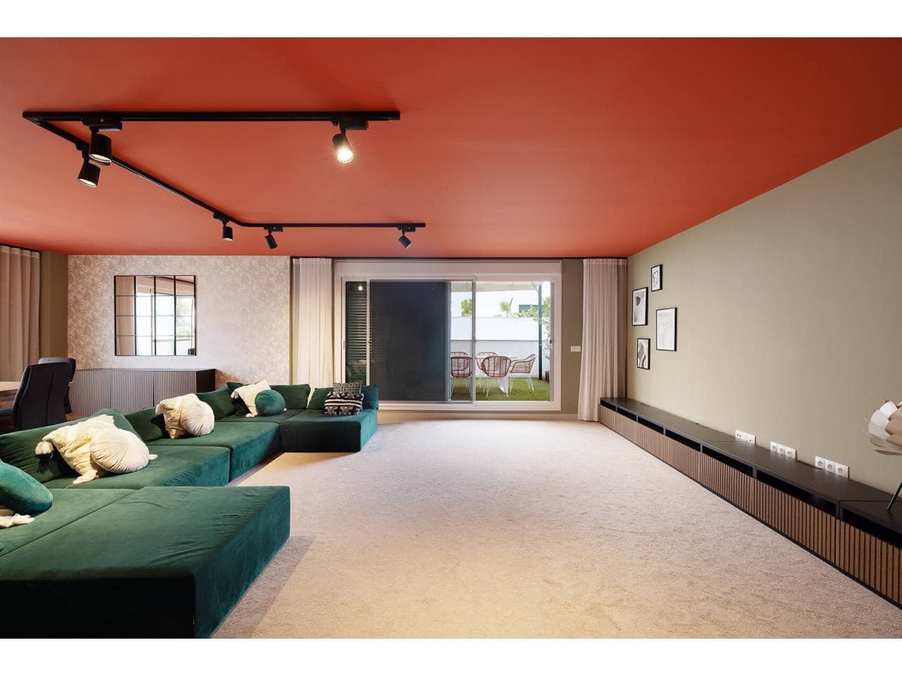 4 bedroom Apartment for sale in Sotogrande with pool garage - € 985,000 (Ref: 10016953)