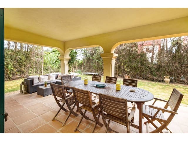 4 chambre Villa/Maison Mitoyenne à vendre à Sotogrande, San Roque avec piscine garage - 655 000 € (Ref: 10023461)