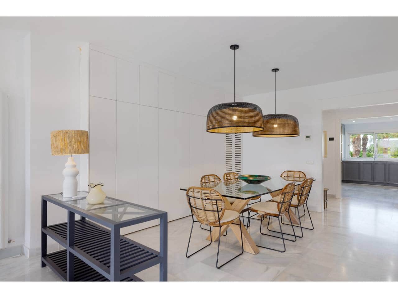 3 bedroom Apartment for sale in Sotogrande with pool garage - € 900,000 (Ref: 10026630)